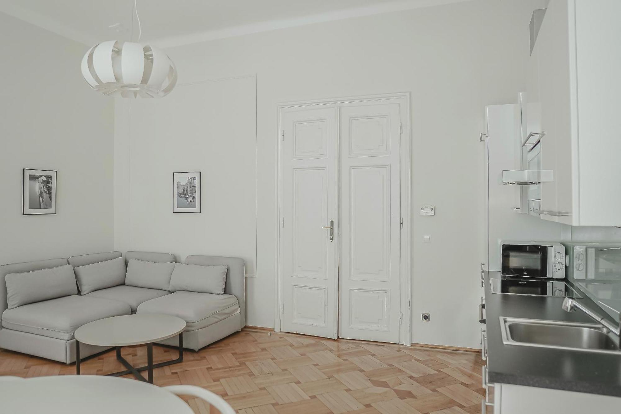 Heymi Stephansdom Apartment